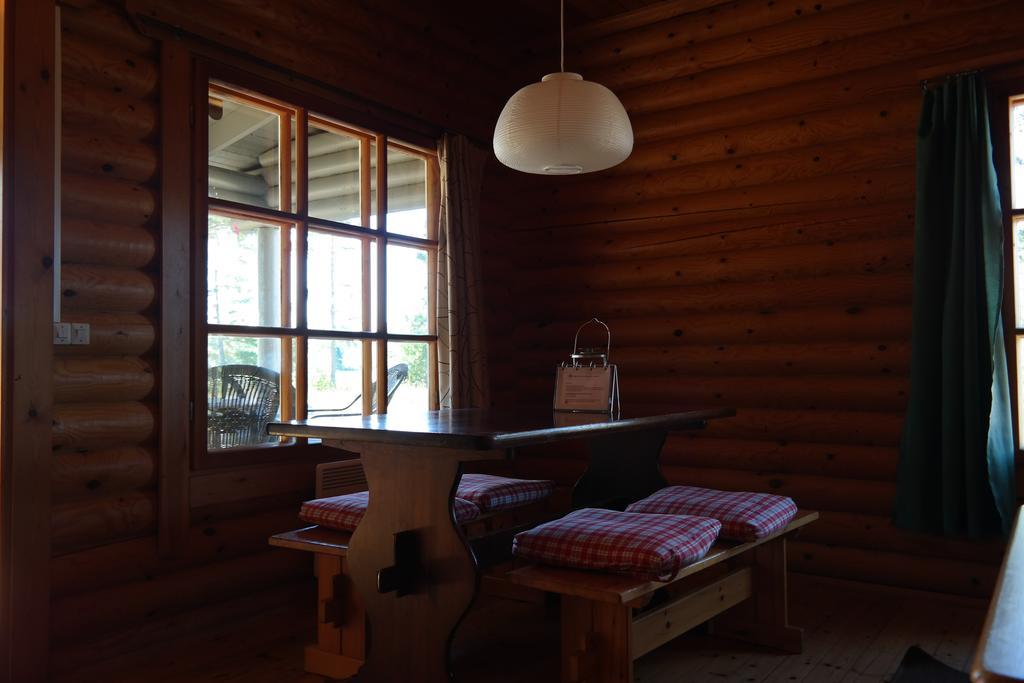 Bastö Hotel&stugby Palsbole