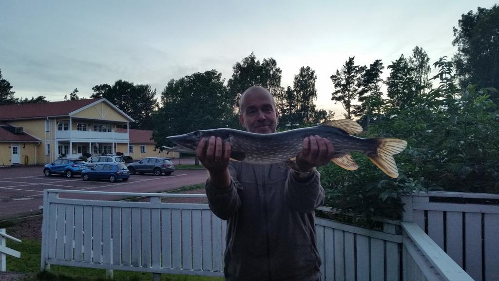 Hotel Basto & Stugby Palsbole