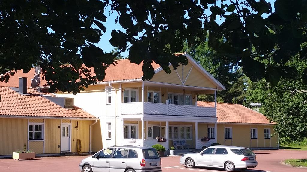 Hotel Basto & Stugby Palsbole